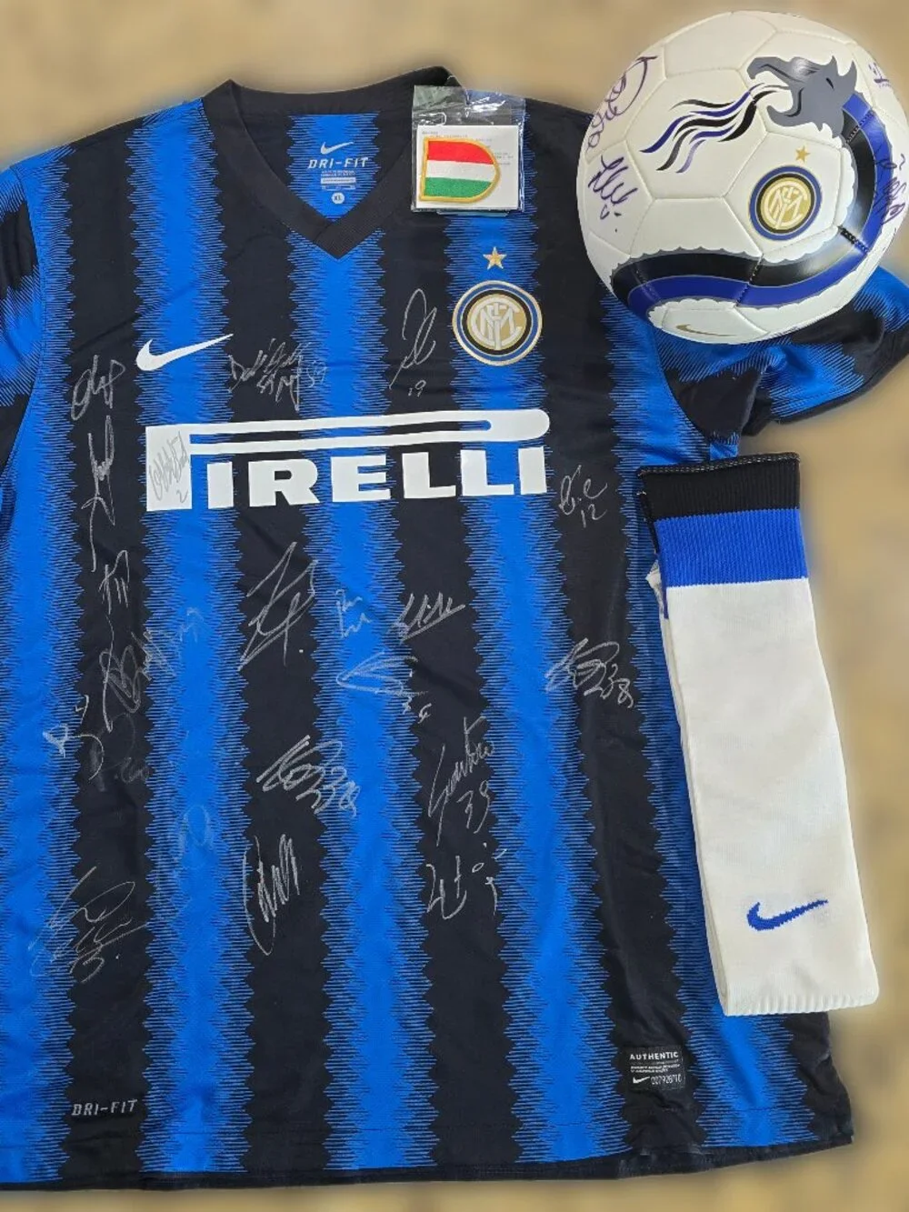 SIGNED 2010 Championship Team Inter Milan Jersey & Soccer Ball - NWT